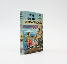 FIVE GO TO DEMON'S ROCKS